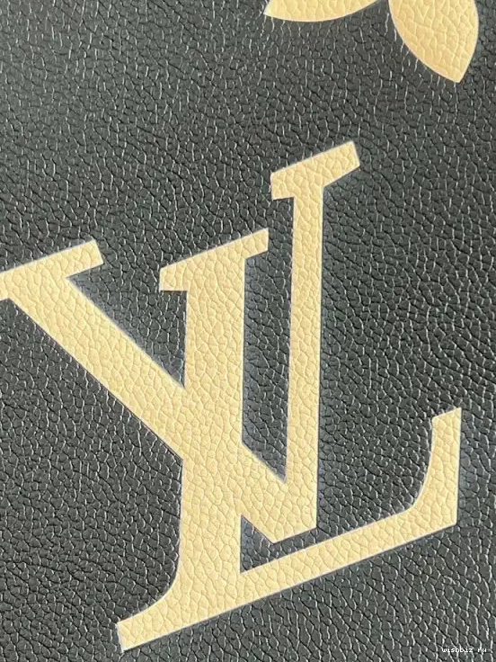 WIS VUITTON GM CABAS LOUIS ONTHEGO 0623